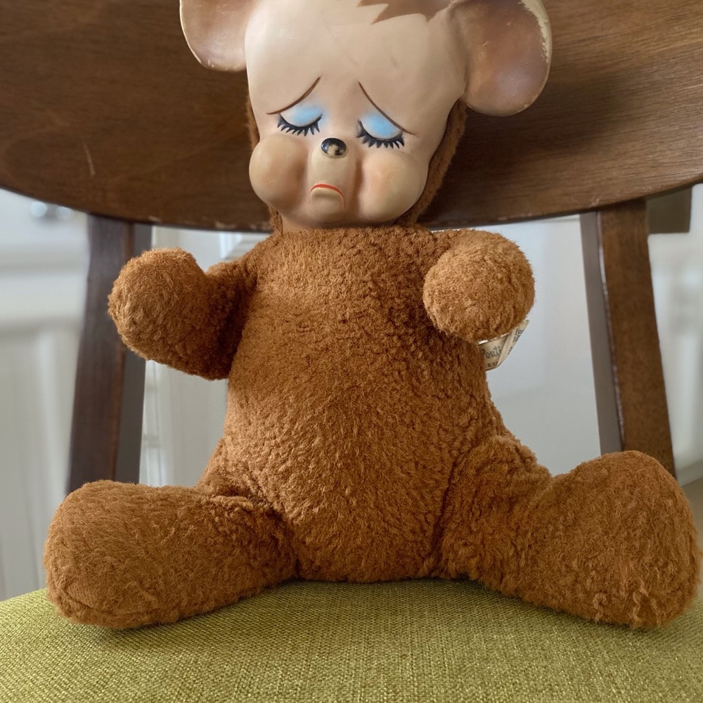 Vintage Pouting Bear
